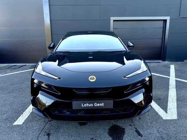 Lotus Lotus Eletre 600 - STELLAR ZWART - JASPER PU